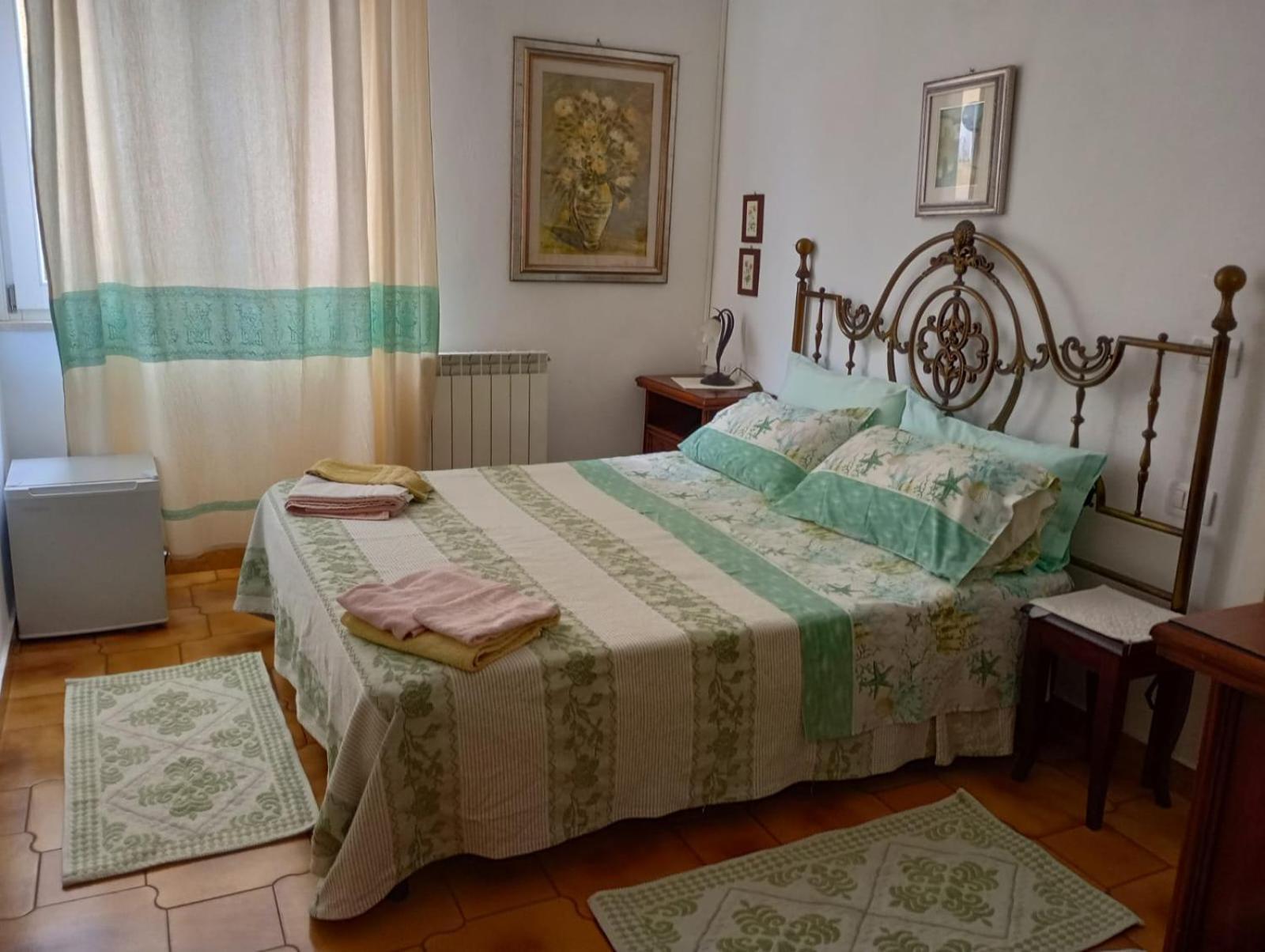 B&B Guest House Il Porto Vecchio Stintino Exterior photo